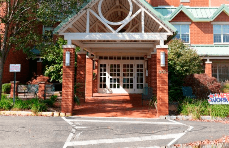 Lester Senior Housing- Independent and Assisted Living Entrance