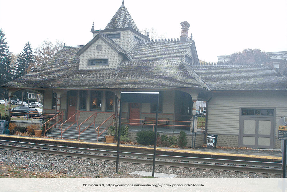 The Oradell train station